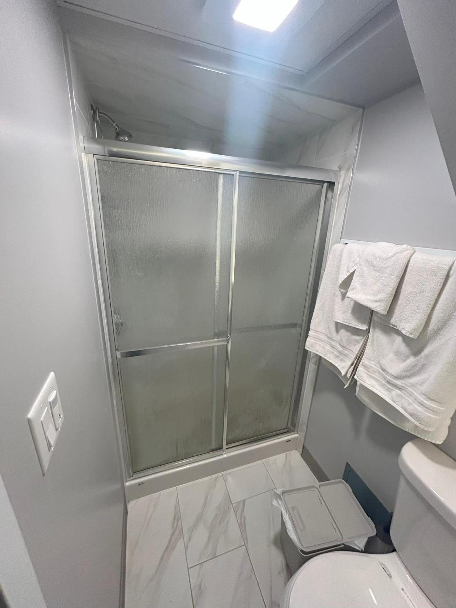 Relax Motel Thunder Bay Room photo